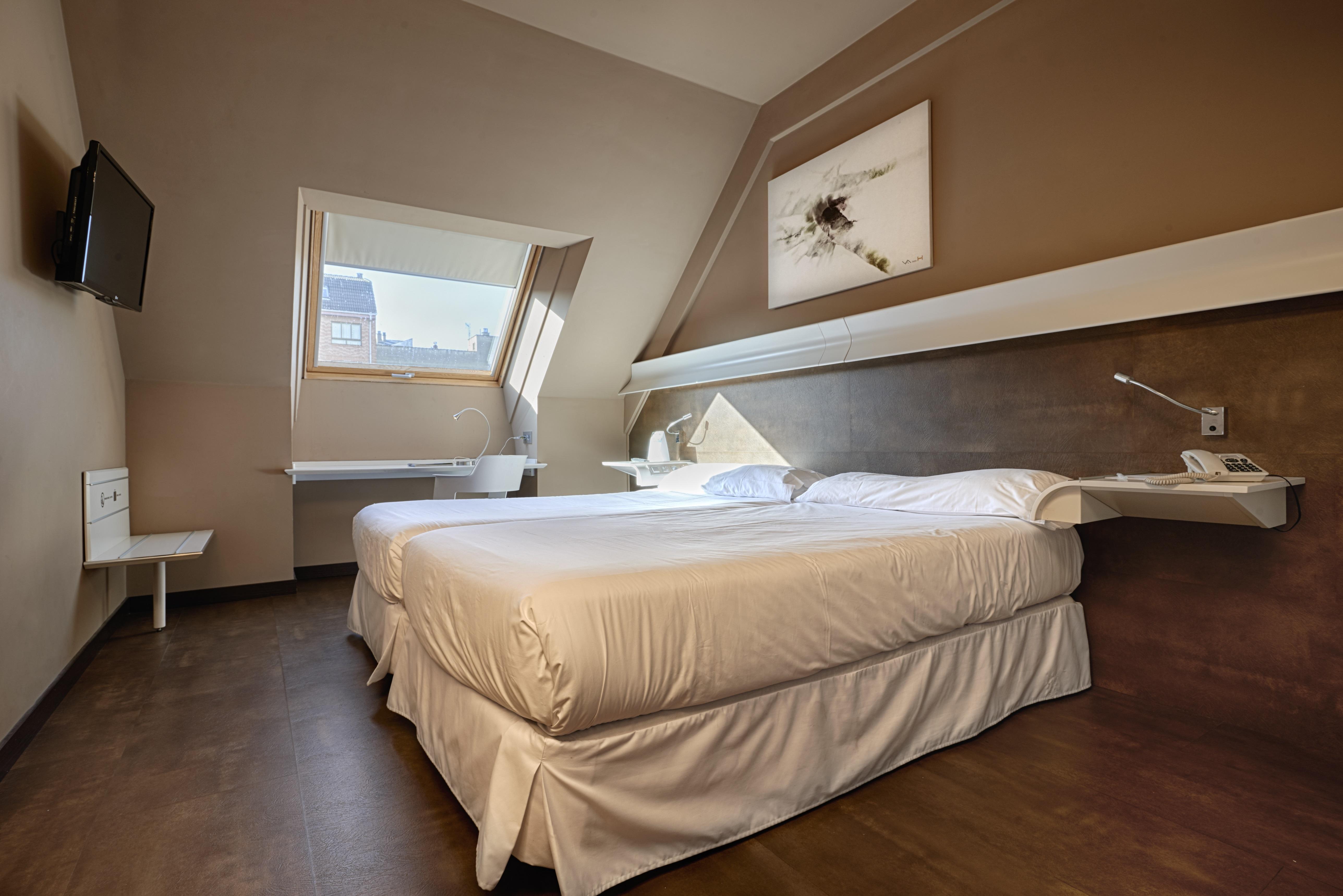 Silken Monumental Naranco Otel Oviedo Dış mekan fotoğraf
