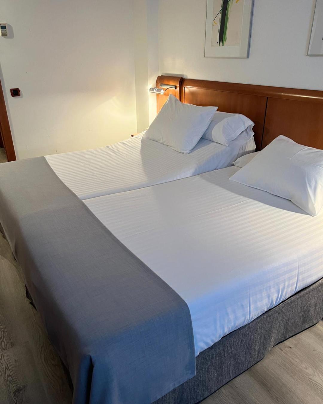 Silken Monumental Naranco Otel Oviedo Dış mekan fotoğraf
